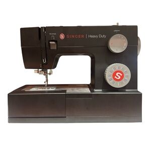 SINGER Heavy Duty 8832 Sewing Machine - Black - BRAND NEW - UNOPENED BOX